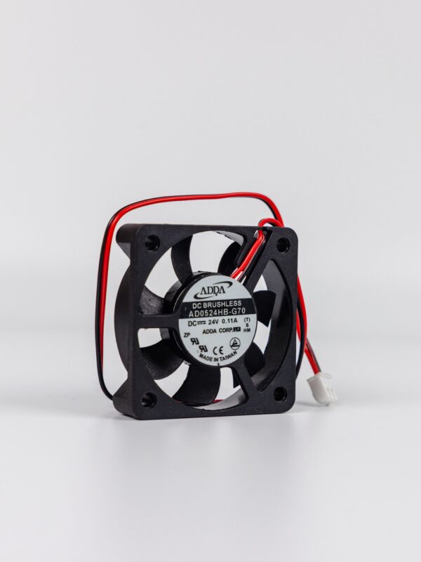 AD0524HB-G70